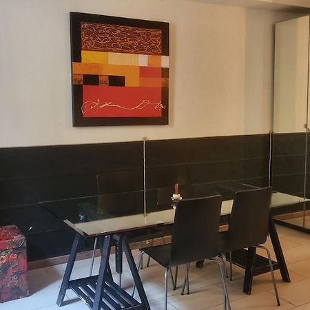 Saint Martin'S House Apartment Виджевано Екстериор снимка