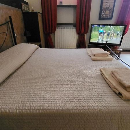 Saint Martin'S House Apartment Виджевано Екстериор снимка