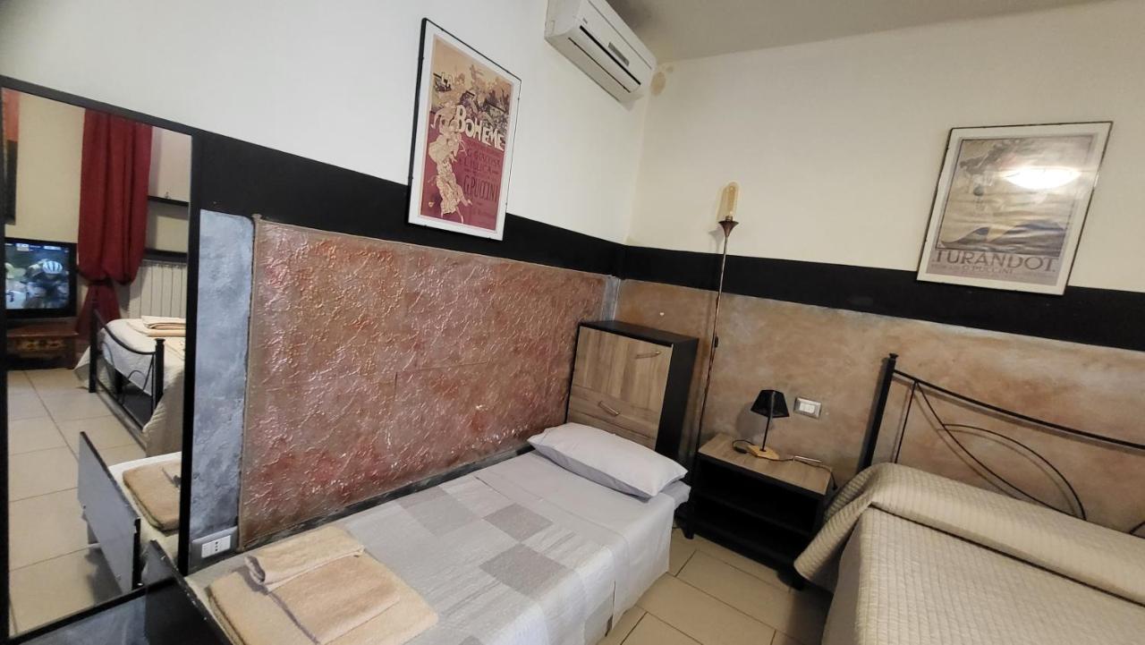 Saint Martin'S House Apartment Виджевано Екстериор снимка