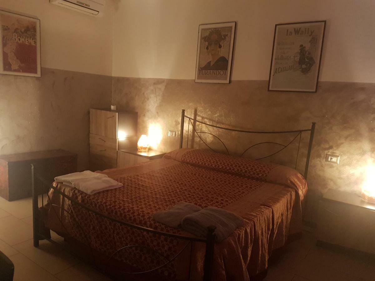 Saint Martin'S House Apartment Виджевано Екстериор снимка