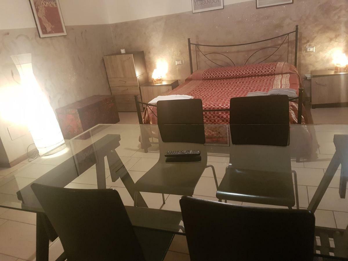 Saint Martin'S House Apartment Виджевано Екстериор снимка